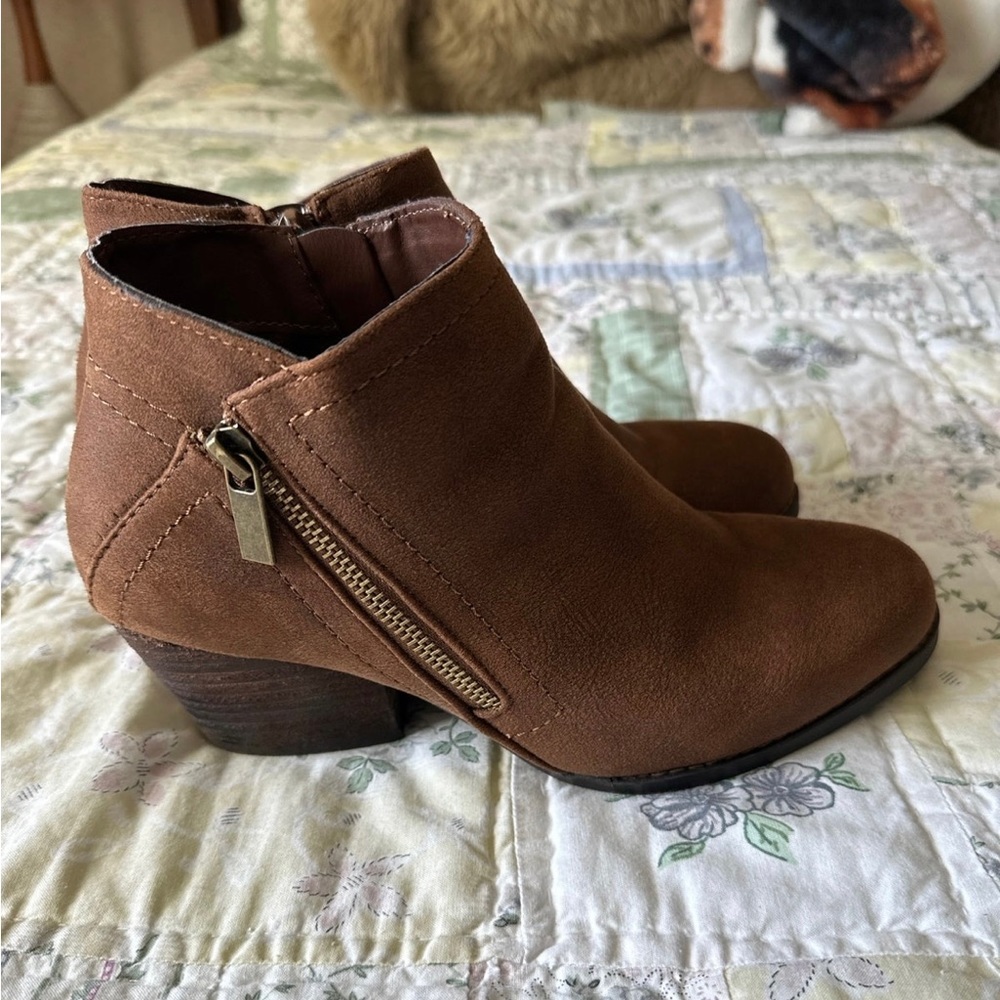Bella Vita Ankle Boots WIDE WIDTH
